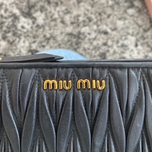 Miu Miu leather continental wallet - Picture 3 of 8